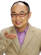 ユリオカ超特Q、おっぱい語るトークイベントでMC