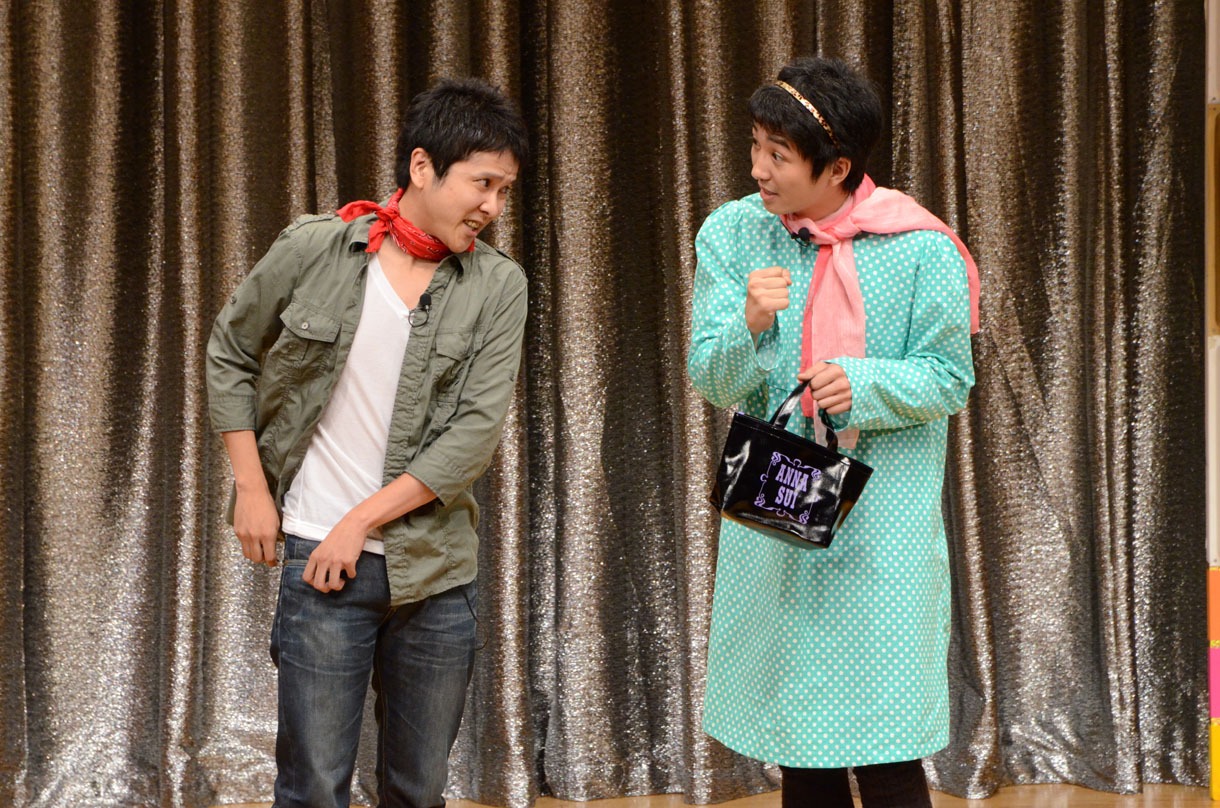 ダブルブッキング。川元（写真左）演じる特異なキャラに会場も驚きの連続。