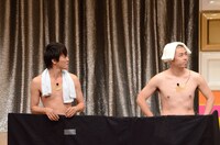 ケチン・ダ・コチン。コント終盤にはなぜか2人は大盛り上がりに。