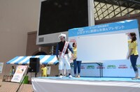 等身大のシロクマ制作に使われた発泡スチロール。