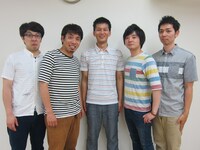 7月18日（木）から20日（土）まで、東京・新宿シアターモリエールにて「夜ふかしの会単独ライブ　第17回公演『晴々』」を開催する夜ふかしの会。