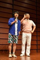 DVD「おどおどオードリー」発売記念イベントに登場したオードリー。