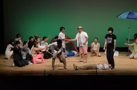 全員集合コントはお馴染み「相撲で仲直り」の流れから、ホラーなオチへ急展開。