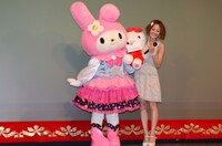 クイズ大会で優勝したgirl next door千紗。