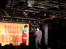 うしろシティDVD「アメリカンショートヘア」の発売記念イベントの模様。