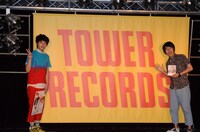 DVD「アメリカンショートヘア」発売記念イベントを開催したうしろシティ。