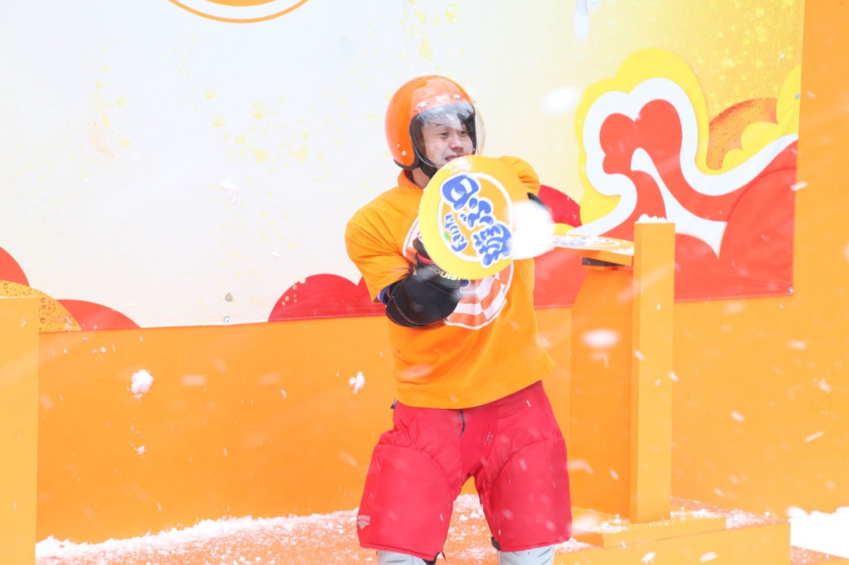 「ファンタ・真夏の雪祭り！」の模様