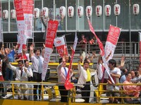 道頓堀川の様子。