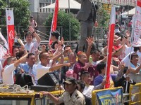 道頓堀川の様子。