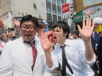 道頓堀お練りの様子。