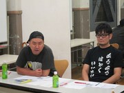 視聴者に呼びかけるRG。