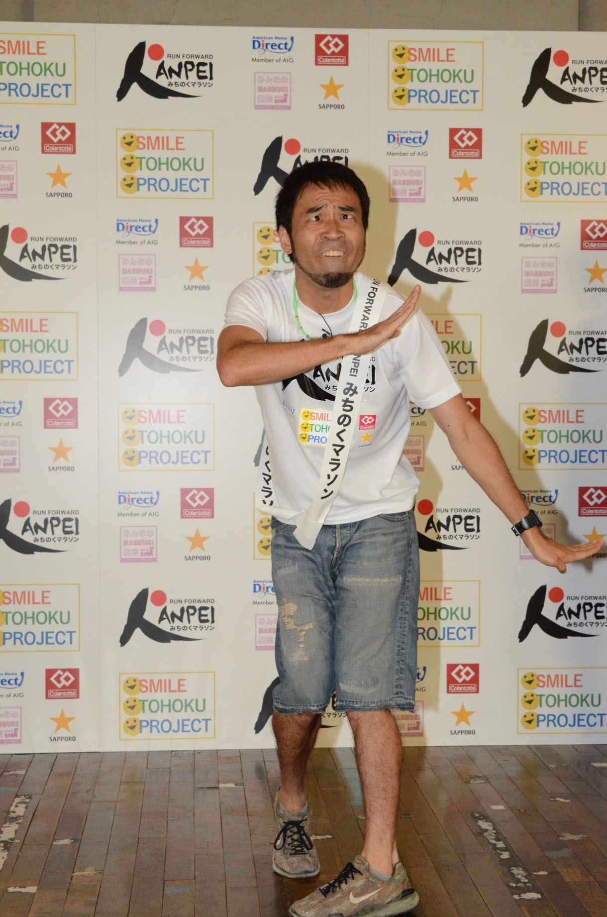 ワッキーは「びよよよ～ん」をみちのくバージョンで披露。