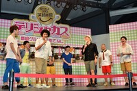 DVD発売イベントのエンディングの様子。