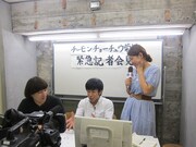 パパトークにこれまで加われなかったストレスを開放し、赤ちゃんショップの素晴らしさを熱弁する菊地。