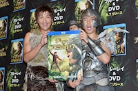 米映画「ジャックと天空の巨人」の「Blu-ray＆DVDリリース記念特別試写会」に登壇した、ガレッジセール・ゴリ（右）、スリムクラブ真栄田（左）。