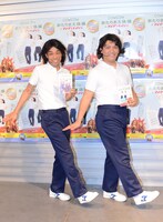 DVD発売記念イベントを行ったCOWCOW。