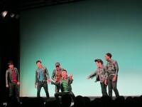 銀行強盗、爆弾処理班というテーマでテンポ感抜群のやりとりを見せた超新塾。