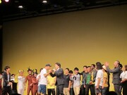 ラップバトルを繰り広げたあばれる君とクマムシ佐藤。