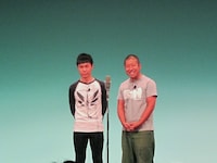 ハライチの漫才では神頼みについて2人がトークするも話がどんどん脱線。