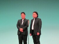 注目の福岡漫才師BLUE RIVER。ネプチューン原田も「テレビで観てちょー面白いと思ってベテランさんかと思ったら後輩だった」と絶賛。