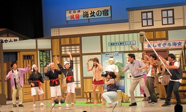 吉本新喜劇「じぇじぇ!? 茂造のあまちゃん!!」(c)吉本興業