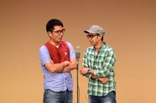 漫才を披露したおぎやはぎ。