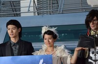 （左から三浦春馬、福田彩乃、ハーロック