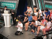 ほっしゃん。に謝罪の電話をする井下好井・好井。