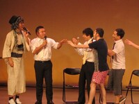 伝説を育てた男たち、アンタッチャブル山崎と古坂大魔王。