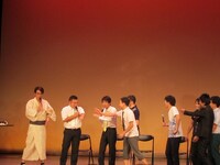 すぐにボケる山崎だったが、この後古坂によって大惨事に。