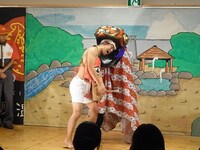 湯原温泉郷「江西劇団」公演の模様。