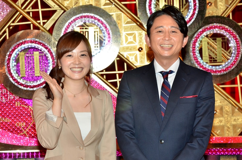 ゴールデン初のレギュラー冠番組「有吉ゼミ」MCの有吉弘行(右)と、水卜麻美日本テレビアナウンサー(左)。