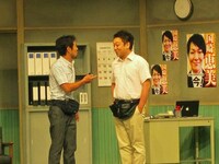 赤松とキャラがかぶり動揺した安住に、「ナチュラルに噛みだしてるやん！」と思わず笑ってしまう山本。