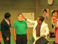 三瓶の体モノマネは三瓶。