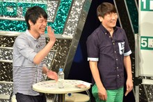 MCの（左から）麒麟・川島、桂三度。