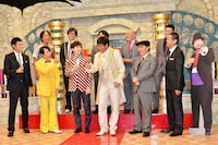 会見の一場面。