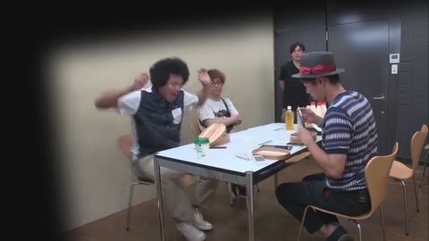 BeeTV「愛のイタズラ～トータルテンボスが人気芸人をハメた!!～ 」