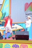 お台場合衆国「kampsite presents　『Lucyと愉快な仲間達』」MCの門出ピーチクパーチク。