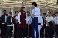 「結成3カ月」だと明かしたゆにばーす。