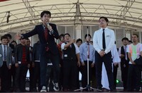 ウエストランド。井口がハンドマイクで「ウエストランドは僕ですよ！」といつものようにアピールした一方、河本は去り際にただ一言「セックス！」と発言。