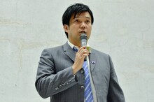 MCを務めたロシアンモンキー川口。