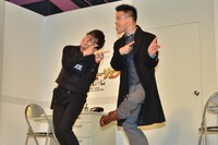 左からオリエンタルラジオ藤森、柳沢慎吾。