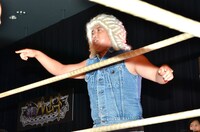 試合に出る幕のなかったスギちゃん。