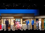 東野幸治座長公演「恩返し集団大集合」の様子。