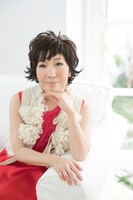 「おやすみ日本 眠いいね！」に出演する森山良子。