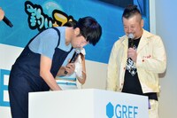ケンコバが小籔に勝利、東京ゲームショウで釣りゲーム対決