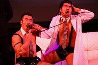 ショータイム出演のホットセクシーズ。(c)藤澤孝代（フォトプロ）