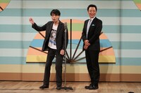 あまりのテンポの早さに、自ら、ケータイとメールを言い間違え「メータイ」と言ってしまった前田。(c)河村正和 （株）フォトプロ