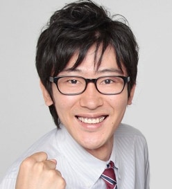 中屋卓 (c)松竹芸能