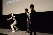 「1人熱闘甲子園」を演じるオリエンタルラジオ中田（左端）。